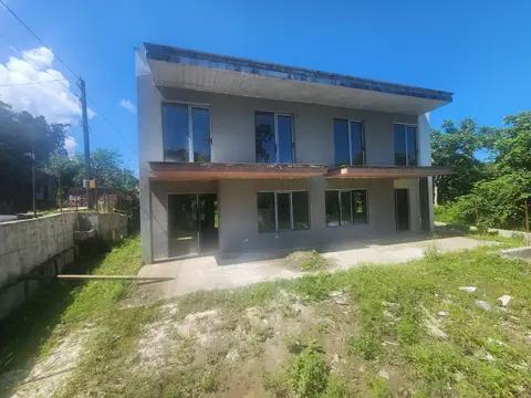 Новый двухэтажный дом 390 м² в Гонио с террасой и бассейном - изображение 1