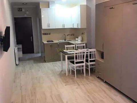 Продается однокомнатная квартира у моря в Батуми. - სურათი 1