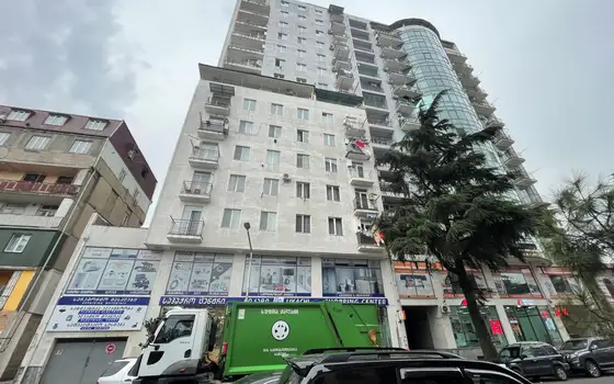 18-этажный дом в престижном районе Батуми на ул.Тавдадебули, угол ул.Пушкина. Купить квартиры в новостройке Батуми по це
