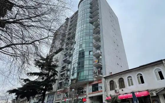 18-этажный дом в престижном районе Батуми на ул.Тавдадебули, угол ул.Пушкина. Купить квартиры в новостройке Батуми по це