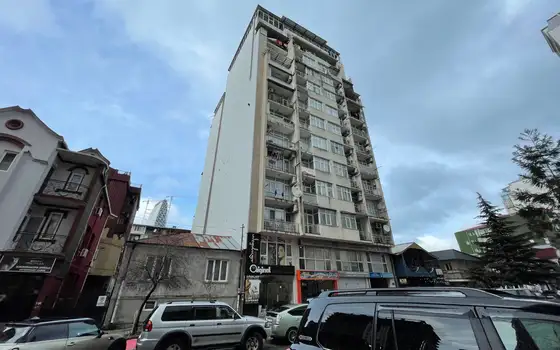 Квартиры у моря в новом доме. Новый жилой дом в Городе Батуми.