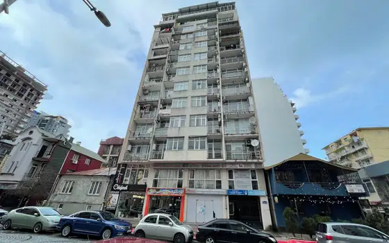 Квартиры у моря в новом доме. Новый жилой дом в Городе Батуми.