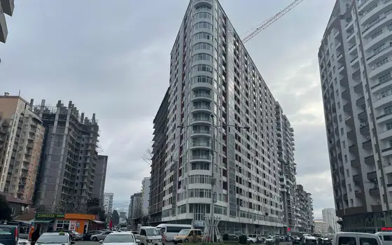 Продается квартиры в новом 21 этажном жилом доме на улице Агмашанебели с видом на море.