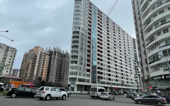 Продается квартиры в новом 21 этажном жилом доме на улице Агмашанебели с видом на море.