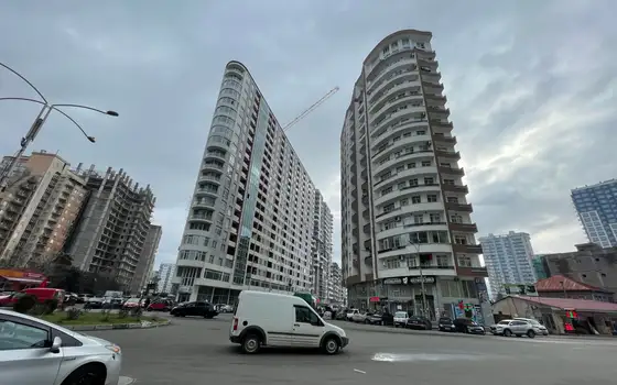 Продается квартиры в новом 21 этажном жилом доме на улице Агмашанебели с видом на море.