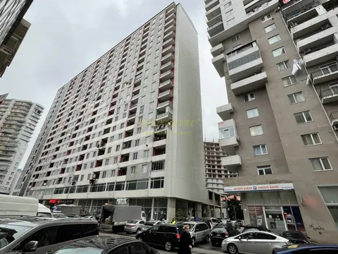 Продается квартиры в новом 21 этажном жилом доме на улице Агмашанебели с видом на море.