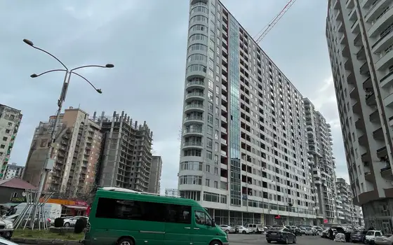 Продается квартиры в новом 21 этажном жилом доме на улице Агмашанебели с видом на море.