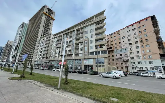Продаются квартиры на Аллее героев в Батуми.