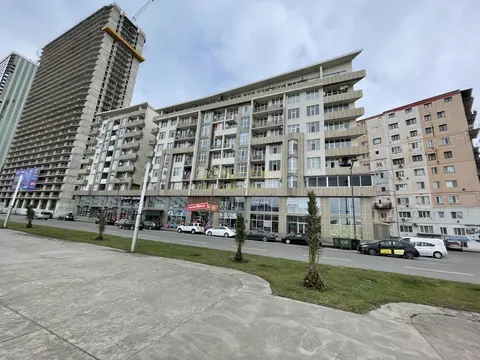 Продаются квартиры на Аллее героев в Батуми.