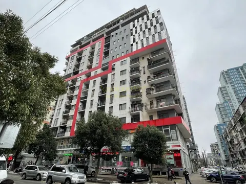 Новый жилой дом на улице Чавчавадзе. Квартиры с видом на горы и на город.
