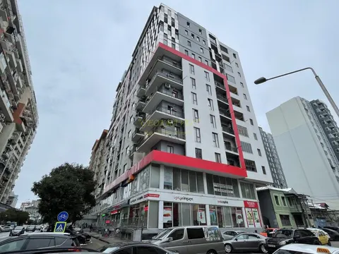 Новый жилой дом на улице Чавчавадзе. Квартиры с видом на горы и на город.