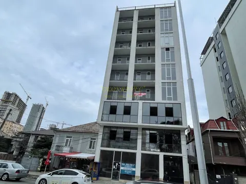 Продается квартиры 9-этажном жилом в доме на ул. Багратиони в Городе Батуми.