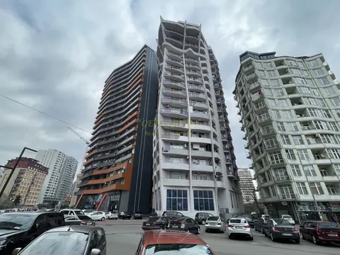 Новый жилой дом у моря на улице Инасаридзе в Городе Батуми. Квартиры с видом на море и на горы.
