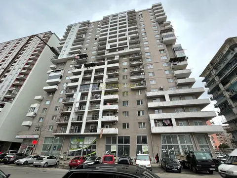 Новый 20 этажный жилой дом на улице Агмашанебели у моря в Батуми. Квартиры с видом на море и на горы.