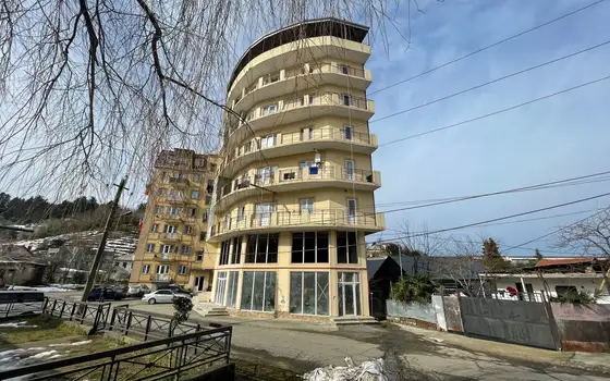 Купить квартиру в новостройке Махинджаури, Грузия. 7-этажный дом в престижном районе Махинджаури на ул. Д.Агмашенебели.