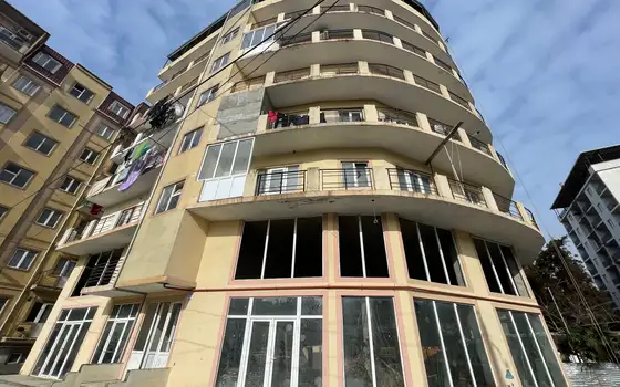 Купить квартиру в новостройке Махинджаури, Грузия. 7-этажный дом в престижном районе Махинджаури на ул. Д.Агмашенебели.