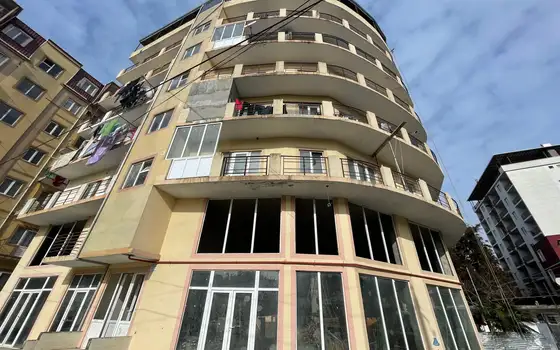 Купить квартиру в новостройке Махинджаури, Грузия. 7-этажный дом в престижном районе Махинджаури на ул. Д.Агмашенебели.