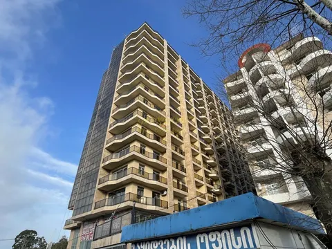 Апартаменты в курортном районе в Гонио у моря. Продаются квартиры с видом на море и на горы.