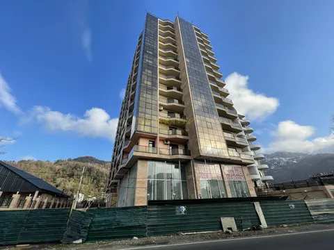 Апартаменты в курортном районе в Гонио у моря. Продаются квартиры с видом на море и на горы.