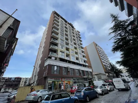 Новый жилой дом в центре Батуми у парка 6 мая. Квартиры у моря с видом на горы.
