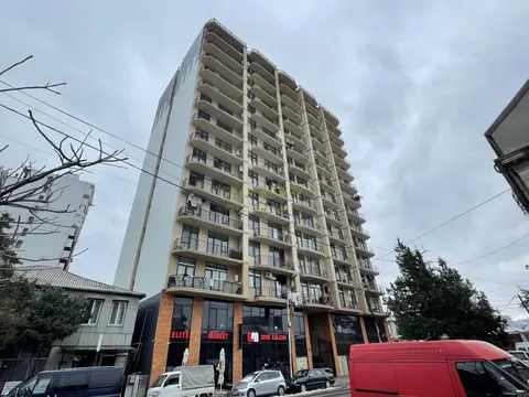Новый жилой дом на улице Джавахишвили. Квартиры с видом на горы и город Батуми.