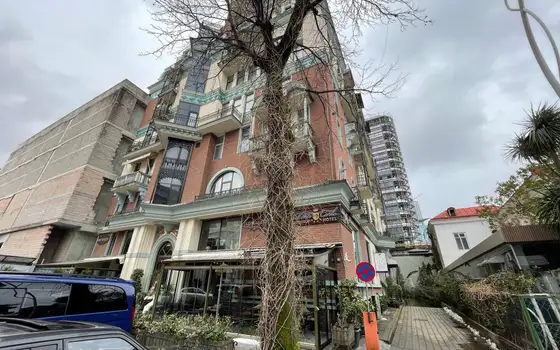 Апартаменты в новом жилом доме гостиничного типа ,,Old Boulevard" в центре старого Батуми у Шератона. Квартиры у централ