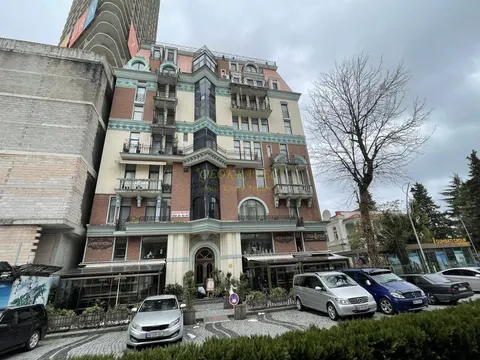 Апартаменты в новом жилом доме гостиничного типа ,,Old Boulevard" в центре старого Батуми у Шератона. Квартиры у централ