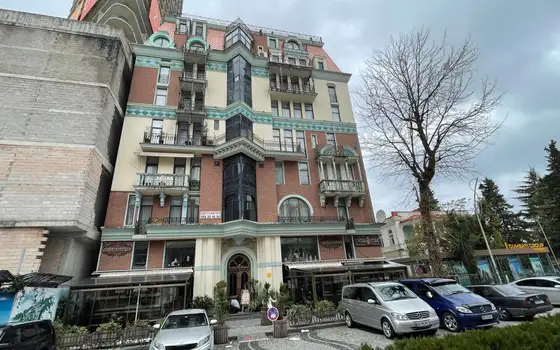 Апартаменты в новом жилом доме гостиничного типа ,,Old Boulevard" в центре старого Батуми у Шератона. Квартиры у централ