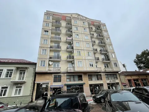 Новый 9 этажный жилой дом в центре города Батуми. Квартиры с видом на город.