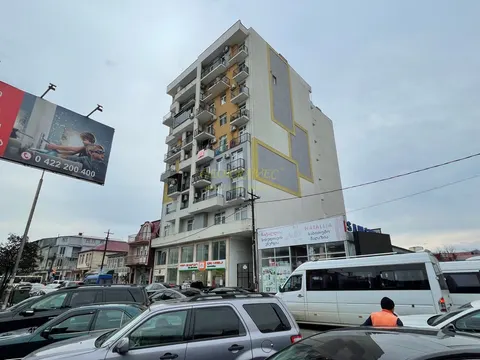Новый 9 этажный жилой дом у торгового центра на ул. Пушкина. Квартиры с видом на горы.