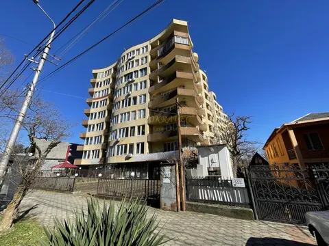 Новый жилой дом в Кобулети у моря. Квартиры на улице Агмашенебели.
