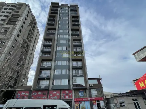 Новый 15 этажный жилой дом у оптового рынка. Квартиры с видом на город, на море и на горы на улице Агмашенебели.