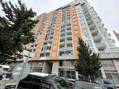 Новый жилой дом на улице Пушкина угол Грибоедова. Квартиры в новом доме.