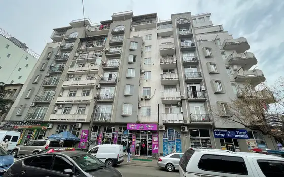 Новый жилой дом на улице Меликишвили в Батуми. Квартиры у музея.