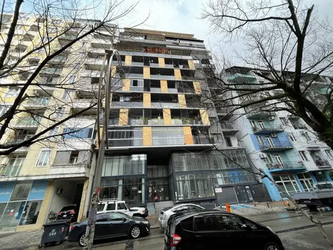 Новый дом на улице Селима Химшиашвили в центре города. Квартиры в новом доме.