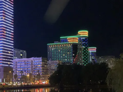 Продается квартиры в новом 34 этажном жилом доме гостиничного типа в ,,ORBI Sea Tower ,, у моря. Квартиры с видом на мор