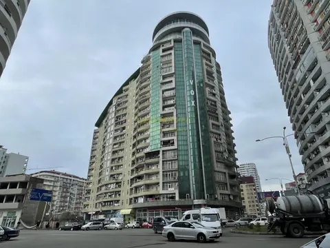 Новый жилой дом на ул. Кобаладзе у моря. квартиры с видом на море и на горы.