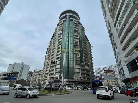 Новый жилой дом на ул. Кобаладзе у моря. квартиры с видом на море и на горы.