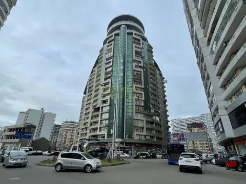 Новый жилой дом на ул. Кобаладзе у моря. квартиры с видом на море и на горы.