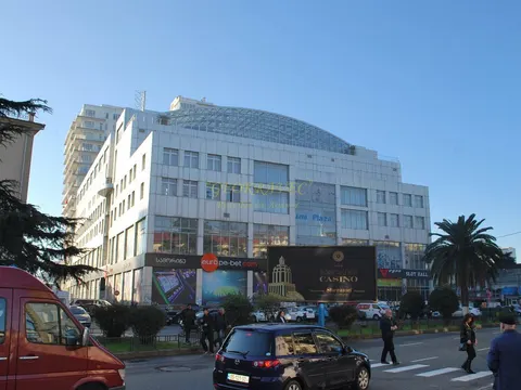 Батуми плаза