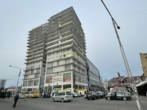 Батуми плаза