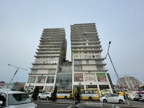 Батуми плаза