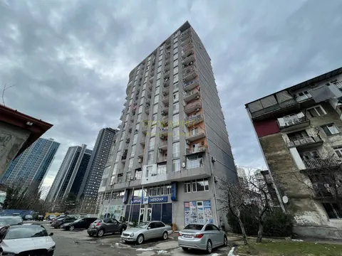 Новый жилой дом у моря. Квартиры у Макдональдса.
