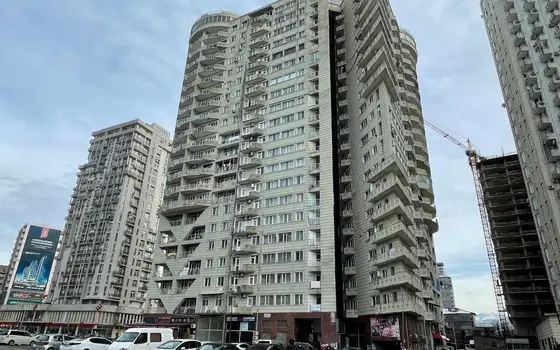 Новый 22 этажный жилой дом у Макдональдса. Квартиры у танцующих фонтанов с видом на море.