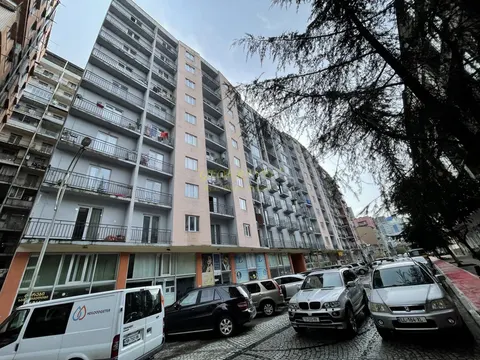 Новостройка у моря в центре Батуми, Грузия. Элитный жилой комплекс у моря в центре Батуми на ул. Ц. Парнаваза, угол ул. 