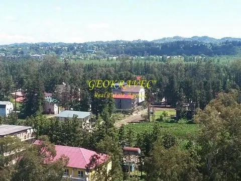 Новый 12 этажный жилой дом гостиничного типа у моря в Уреки. Квартиры с видом на море и на горы. Гурия. Грузия.