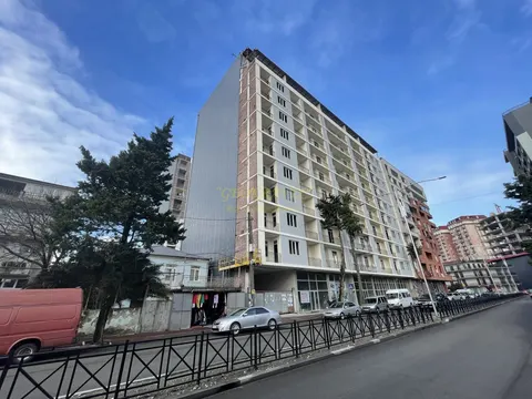 Новый 12-этажный жилой дом на улице Сулаберидзе в Батуми. Квартиры с видом на море и горы.