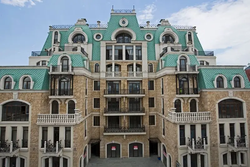 Апартаменты в новом жилом доме ,,Old Batumi" в центре старого Батуми от моря 300 метрах.