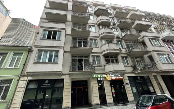 Жилой дом у моря в центре города Батуми на ул. Клдиашвили