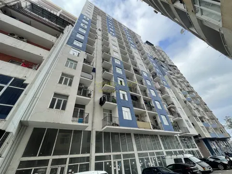 19 этажный жилой дом у моря на новом бульваре Батуми. Квартиры с видом горы и на город Батуми.
